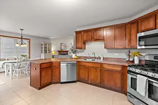 10396 Adler Cove, Saint John, IN 46373 - Photo 15