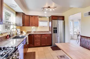 108 Beverly Pl, Munster, IN 46321 - Photo 3