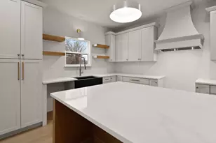 2500 Pradera Trl, Chesterton, IN 46304 - Photo 5