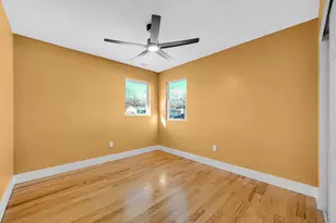 7415 Montana Ave, Hammond, IN 46323 - Photo 11