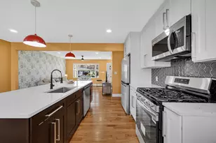 7415 Montana Ave, Hammond, IN 46323 - Photo 7