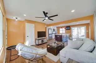 7415 Montana Ave, Hammond, IN 46323 - Photo 3