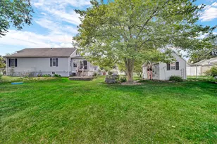 248 N Washington St, Hobart, IN 46342 - Photo 27