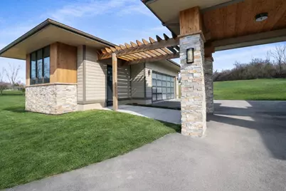 885 N 100 W, Valparaiso, IN 46385 - Photo 5