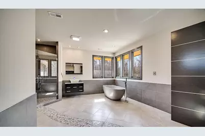 885 N 100 W, Valparaiso, IN 46385 - Photo 43