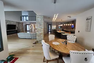 885 N 100 W, Valparaiso, IN 46385 - Photo 23