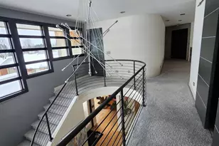 885 N 100 W, Valparaiso, IN 46385 - Photo 29