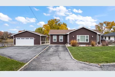 789 S Lakeview Drive, Lowell, IN 46356 - Photo 1