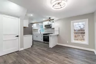 456 Gerry St, Gary, IN 46406 - Photo 11