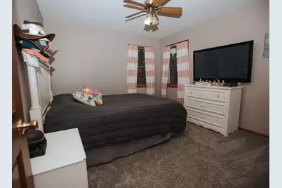 11215 N 80 W, Wheatfield, IN 46392 - Photo 31