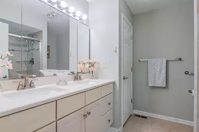 3804 Pheasant Walk Drive, Valparaiso, IN 46383 - Photo 15