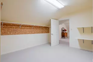 3804 Pheasant Walk Dr, Valparaiso, IN 46383 - Photo 37