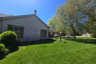 3804 Pheasant Walk Dr, Valparaiso, IN 46383 - Photo 43