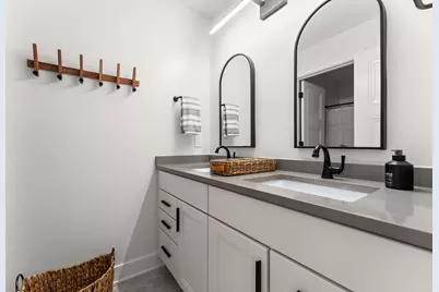 494 Stonebridge Pkwy, Valparaiso, IN 46383 - Photo 45