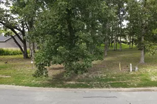 723 Druim Tr, Crown Point, IN 46307 - Photo 1