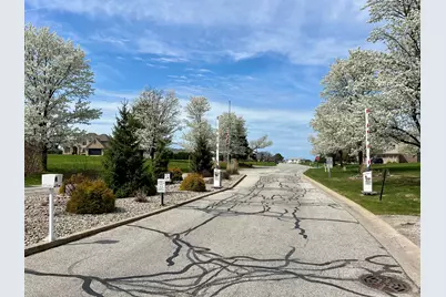 742 Druim Trail, Crown Point, IN 46307 - Photo 5