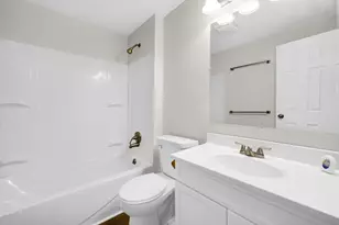 2612 Hart Rd, Highland, IN 46322 - Photo 15