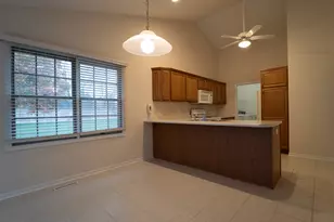 1800 Winfield Dr, Munster, IN 46321 - Photo 11