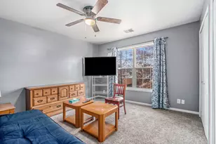 682 Dearborn Rd, Valparaiso, IN 46385 - Photo 13