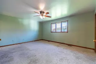 12680 Rosewood Ct, Saint John, IN 46373 - Photo 21