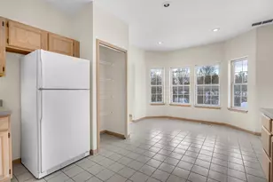 378 Ballenisle Ct, Chesterton, IN 46304 - Photo 9