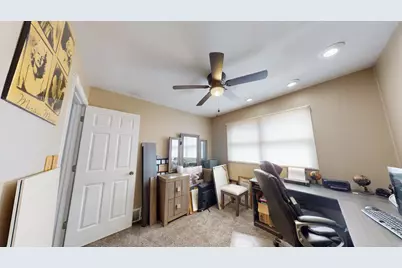 327 S 18th Street, Chesterton, IN 46304 - Photo 15