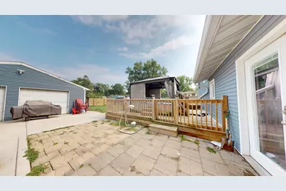 327 S 18th Street, Chesterton, IN 46304 - Photo 23