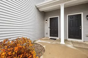 432 Briarwood Ln, Lowell, IN 46356 - Photo 3