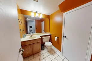 9344 Van Buren St, Crown Point, IN 46307 - Photo 17