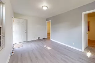 2537 Van Buren Pl, Gary, IN 46407 - Photo 5