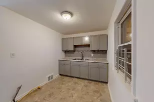 2537 Van Buren Pl, Gary, IN 46407 - Photo 7