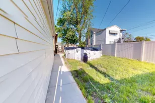 6832 Waveland Ave, Hammond, IN 46323 - Photo 33