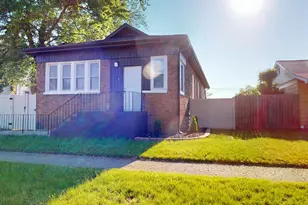 6832 Waveland Ave, Hammond, IN 46323 - Photo 1