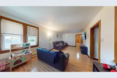 6832 Waveland Avenue, Hammond, IN 46323 - Photo 5