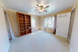 2715 Floyd St, Gary, IN 46405 - Photo 9