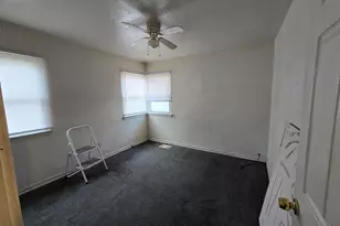 1119 Cass St, Gary, IN 46403 - Photo 13