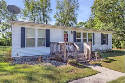 99 E Carter Street, Wheatfield, IN 46392 - Photo 3