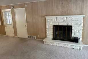 12109 White Oak Dr, Crown Point, IN 46307 - Photo 7