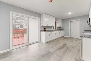 105 Coolspring Cir, Michigan City, IN 46360 - Photo 13