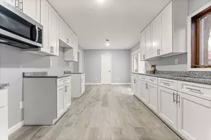 105 Coolspring Cir, Michigan City, IN 46360 - Photo 5