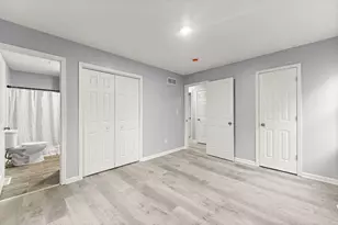 105 Coolspring Cir, Michigan City, IN 46360 - Photo 9