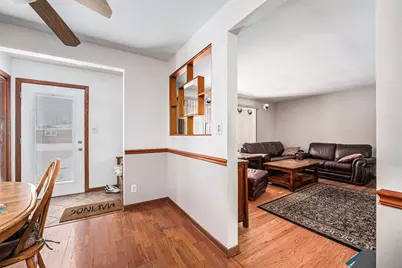 1109 N Dwiggins Avenue, Griffith, IN 46319 - Photo 9