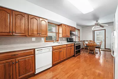 1109 N Dwiggins Avenue, Griffith, IN 46319 - Photo 13