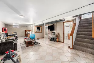 1109 N Dwiggins Ave, Griffith, IN 46319 - Photo 27