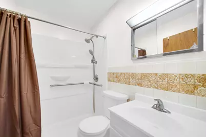 2002 Crockett Avenue, Valparaiso, IN 46383 - Photo 17