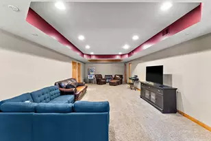 5540 Fountain View Dr, Wheatfield, IN 46392 - Photo 33