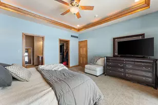 5540 Fountain View Dr, Wheatfield, IN 46392 - Photo 23