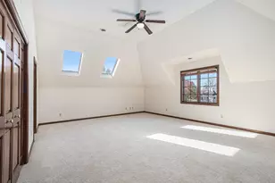 811 Royal Dublin Ln, Dyer, IN 46311 - Photo 35