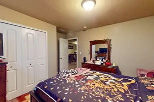 3782 W 70th Pl, Merrillville, IN 46410 - Photo 25