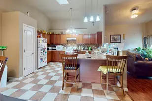 3782 W 70th Pl, Merrillville, IN 46410 - Photo 9